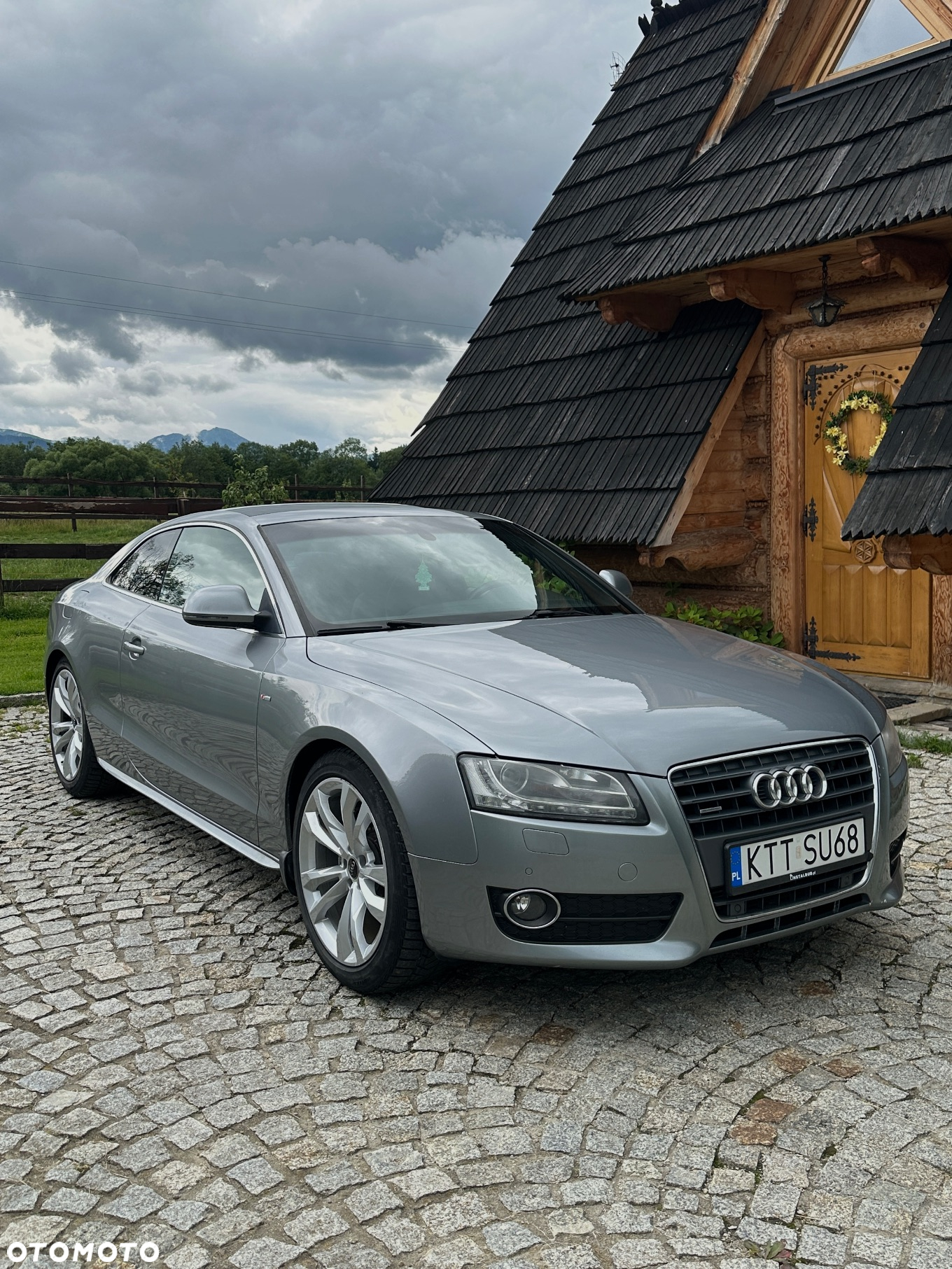 Audi A5 ver-2-0-tfsi-quattro - 2