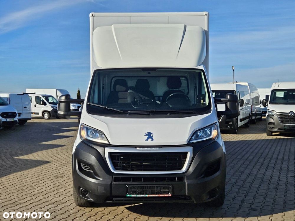 Peugeot boxer Kontener 8 ePAL *84900zł NETTO* 2.2 HDi/140KM - 4