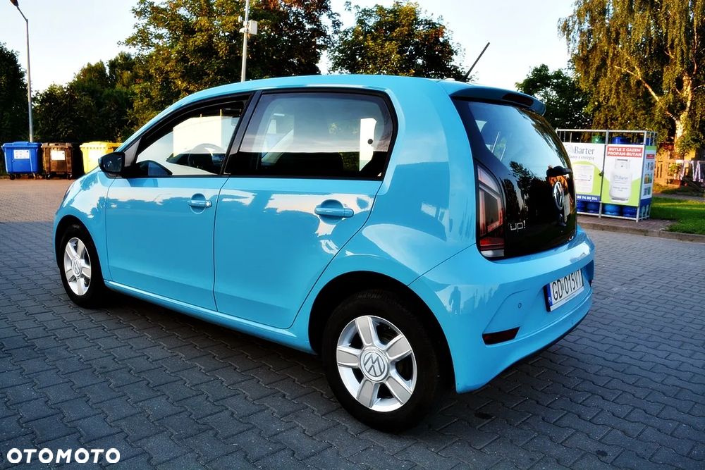 Volkswagen up! 1.0 Beats - 16