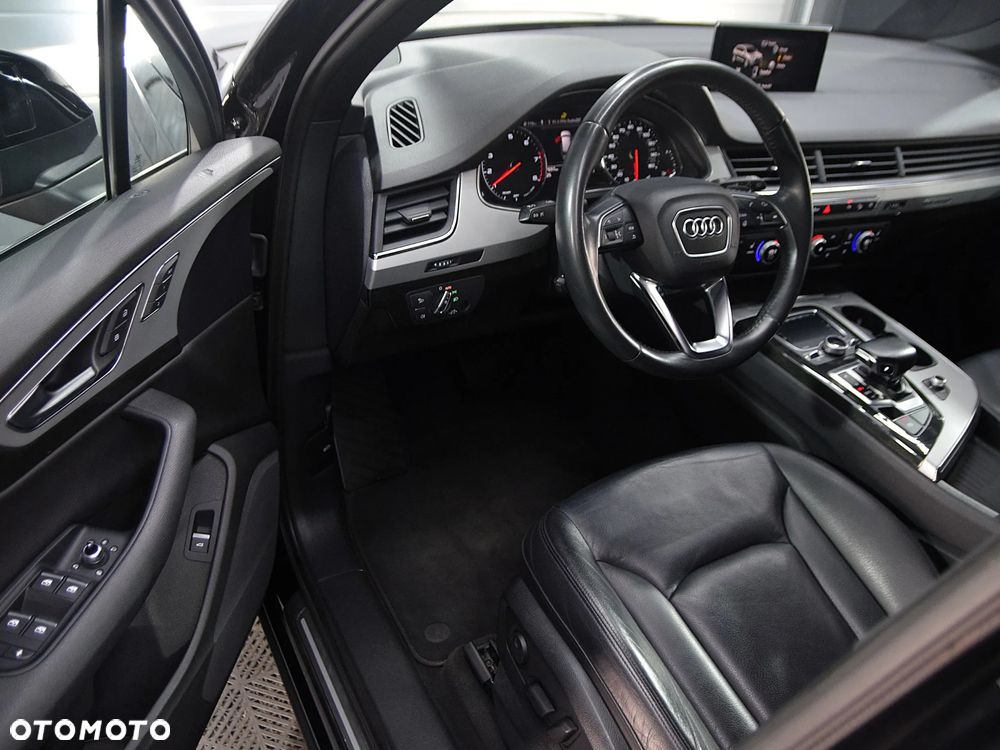 Audi Q7 - 17
