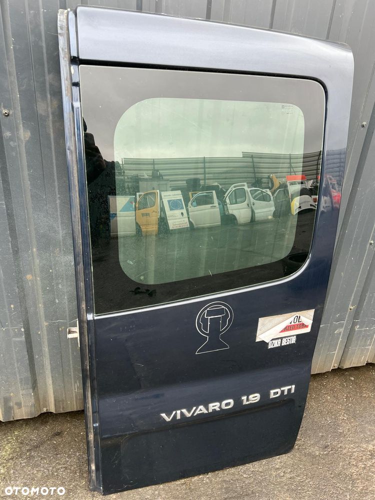 Drzwi tył prawe skrzydłowe Opel Vivaro A I - 8
