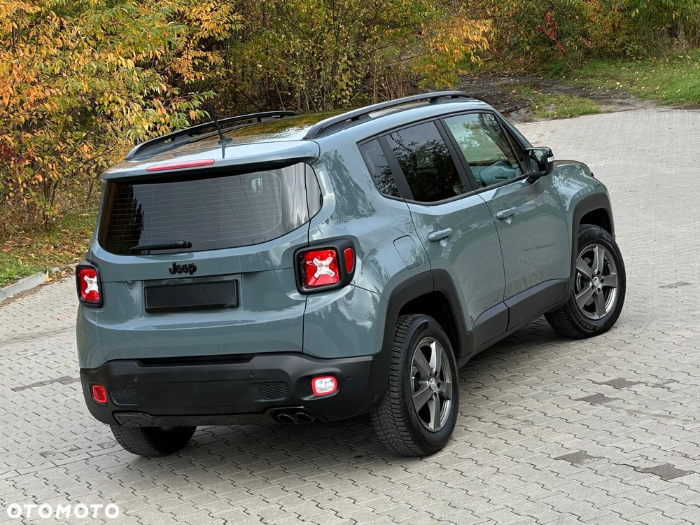 Jeep Renegade - 12