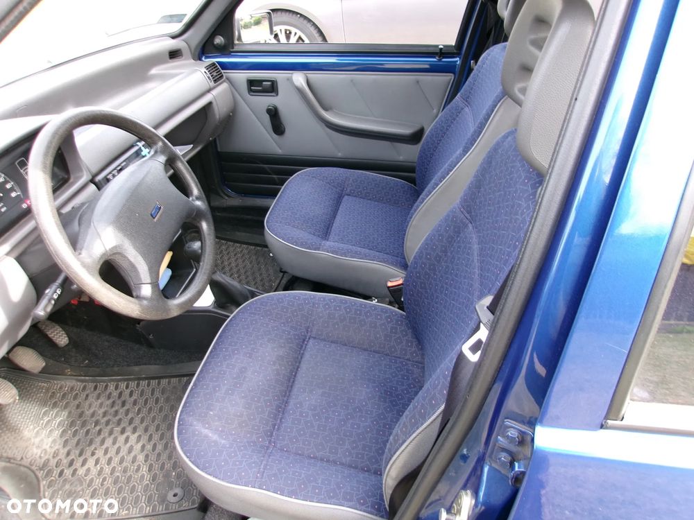 Fiat Uno 1.0 i.e - 7