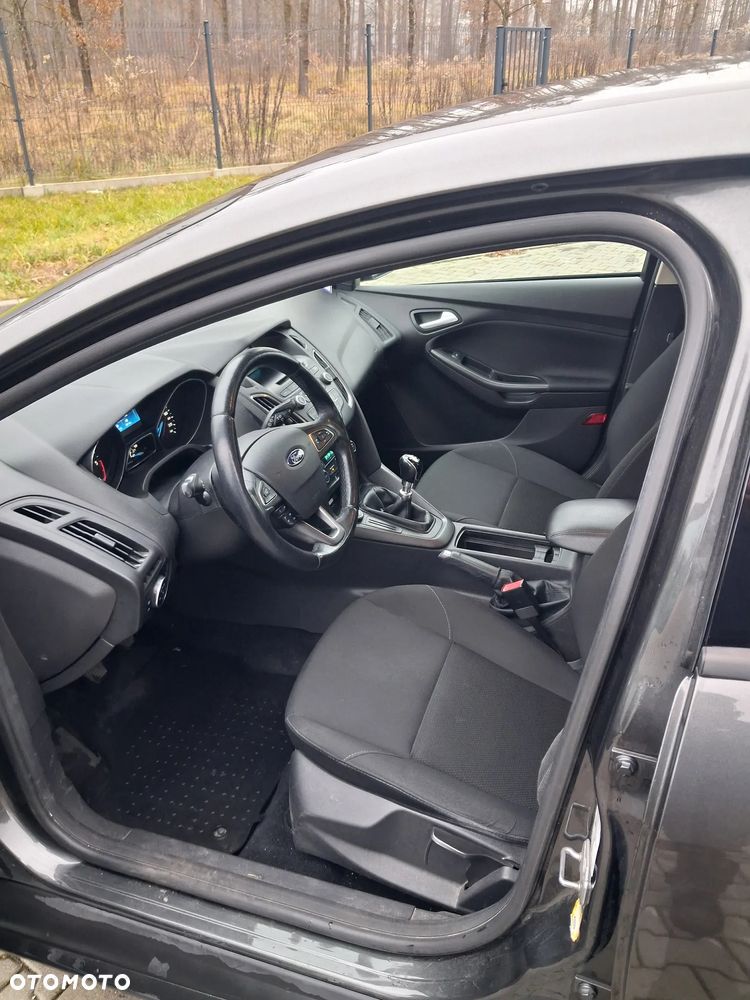 Ford Focus 1.5 TDCi Trend - 6