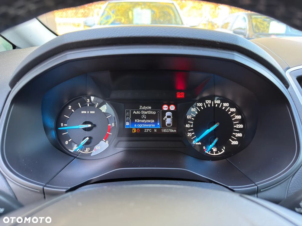 Ford S-Max 2.0 TDCi Titanium - 32