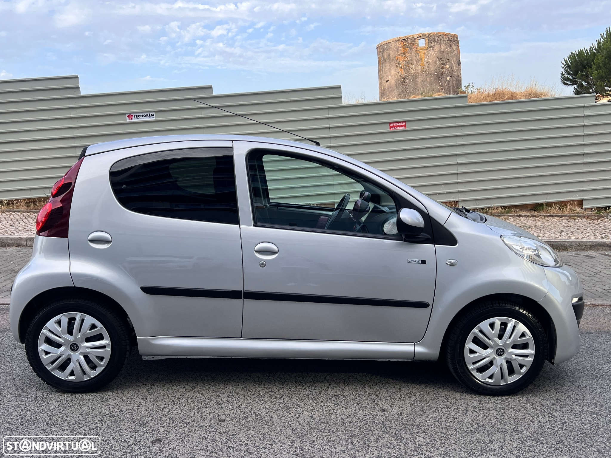 Peugeot 107 1.0 Style - 7