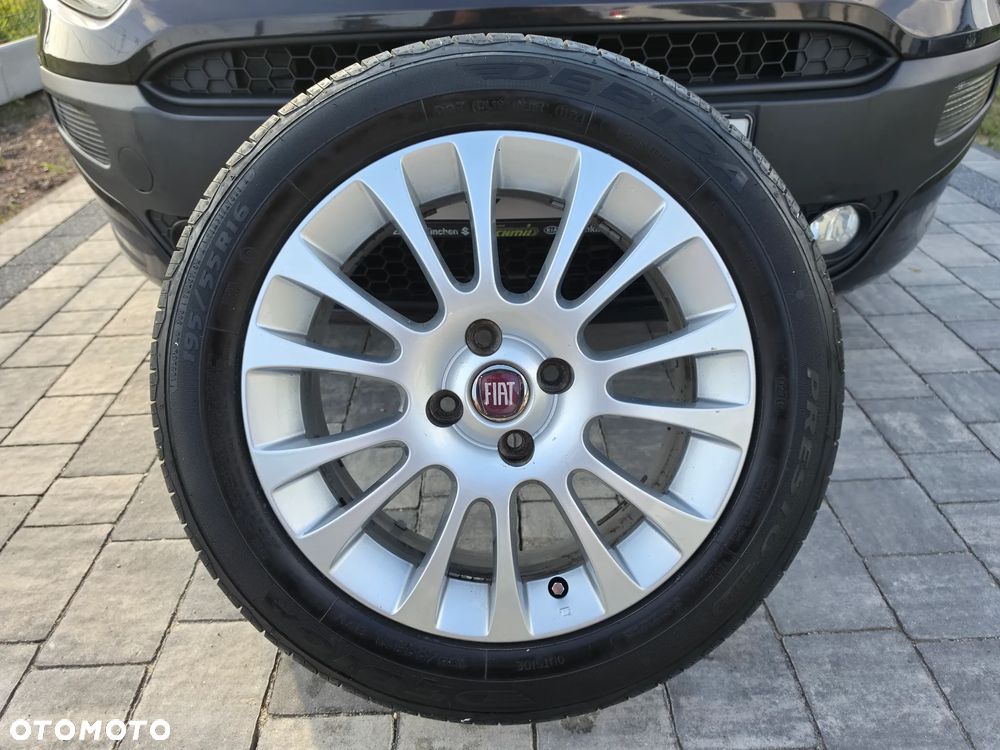 Fiat Punto Evo 1.4 8V Racing - 14