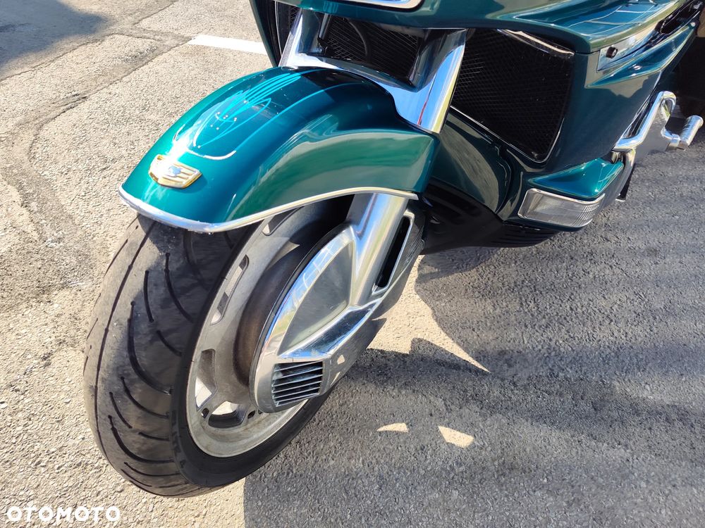 Honda GL - 32