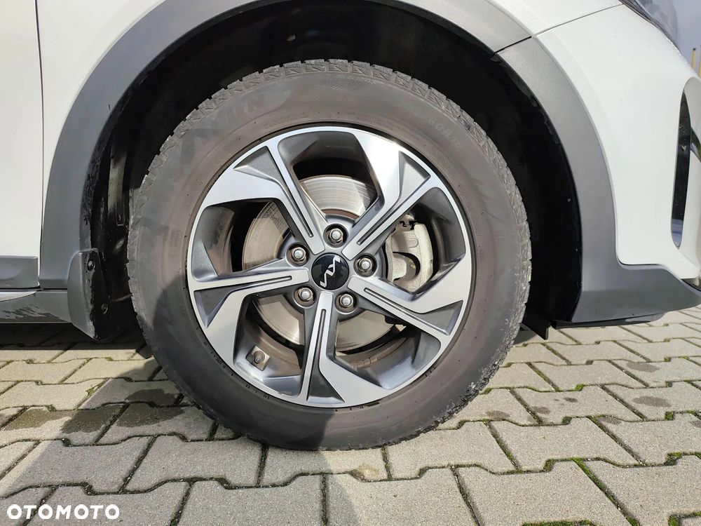 Kia XCeed 1.5 T-GDI M - 17