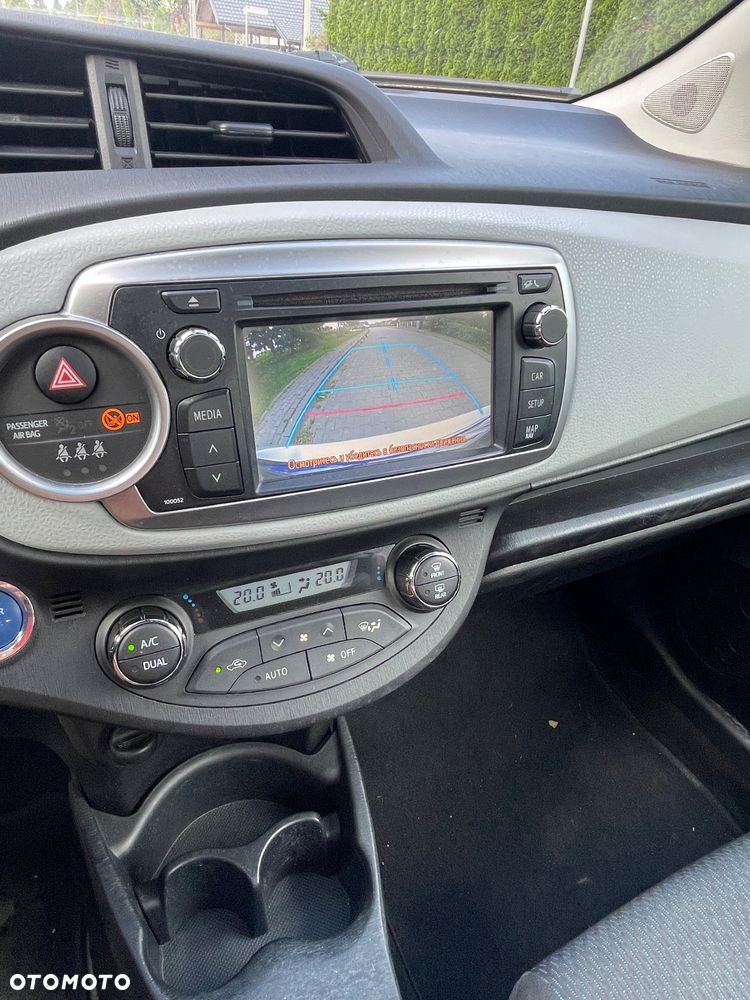 Toyota Yaris - 14
