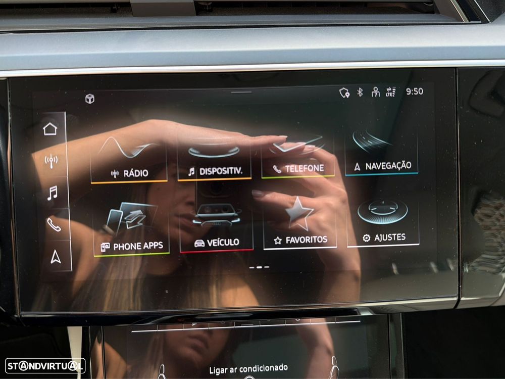 Audi e-tron 55 quattro - 23