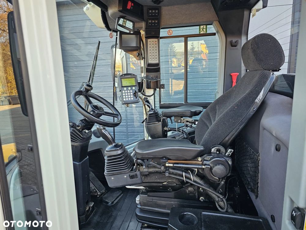 Liebherr L580 XPOWER - 7