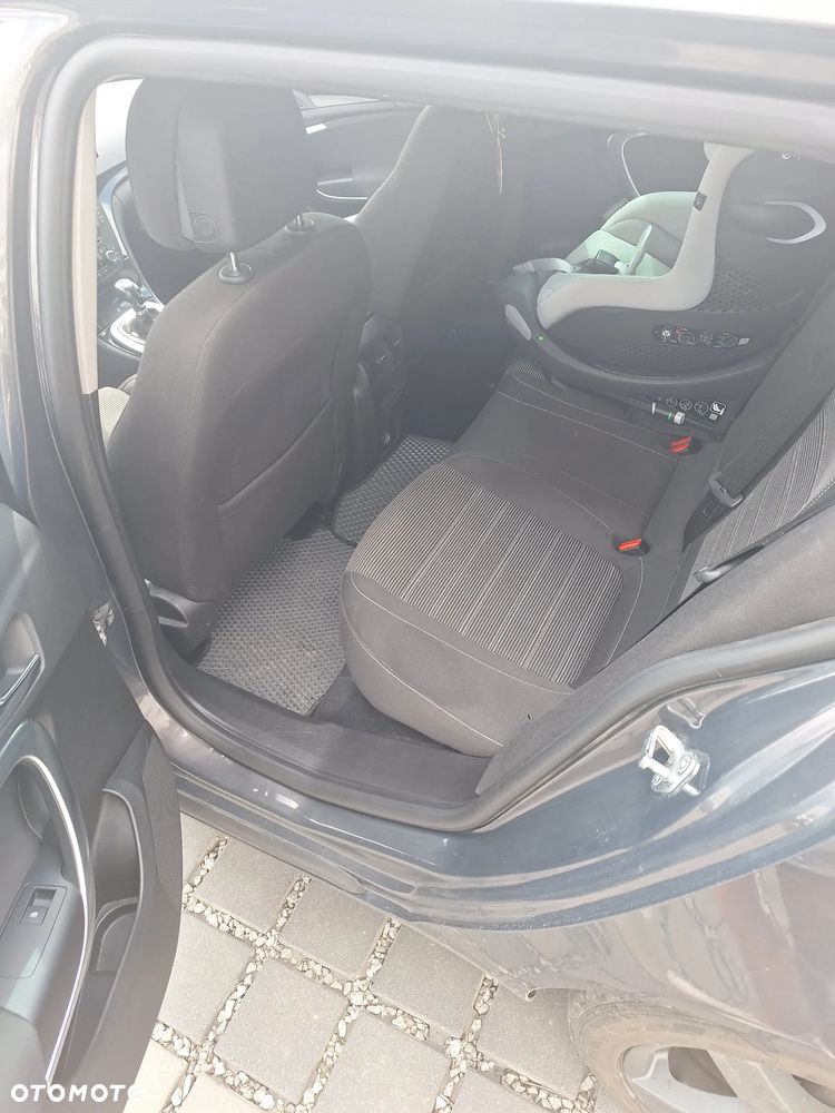 Opel Insignia 2.0 CDTI - 14