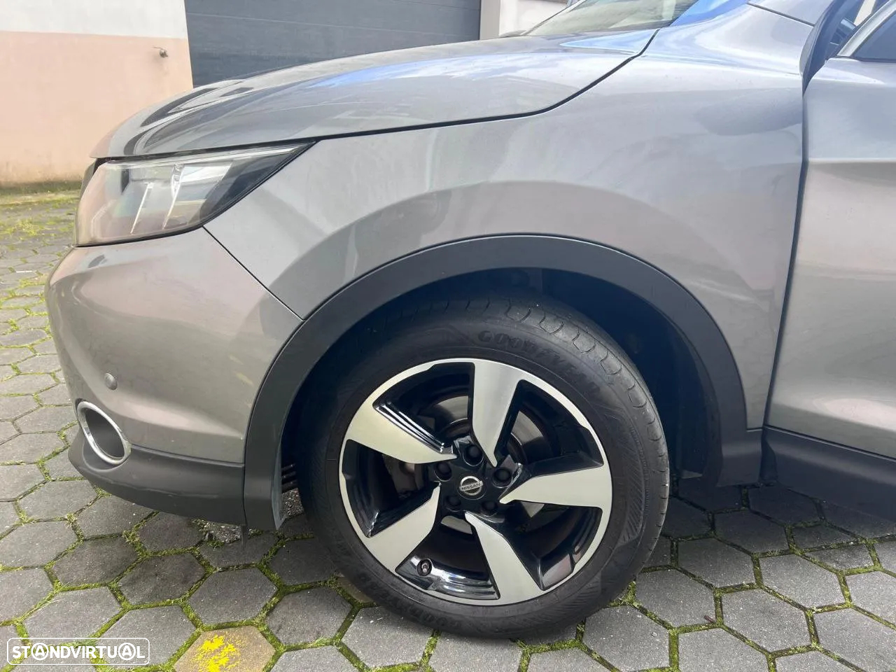 Nissan Qashqai 1.5 dCi N-Connecta - 11