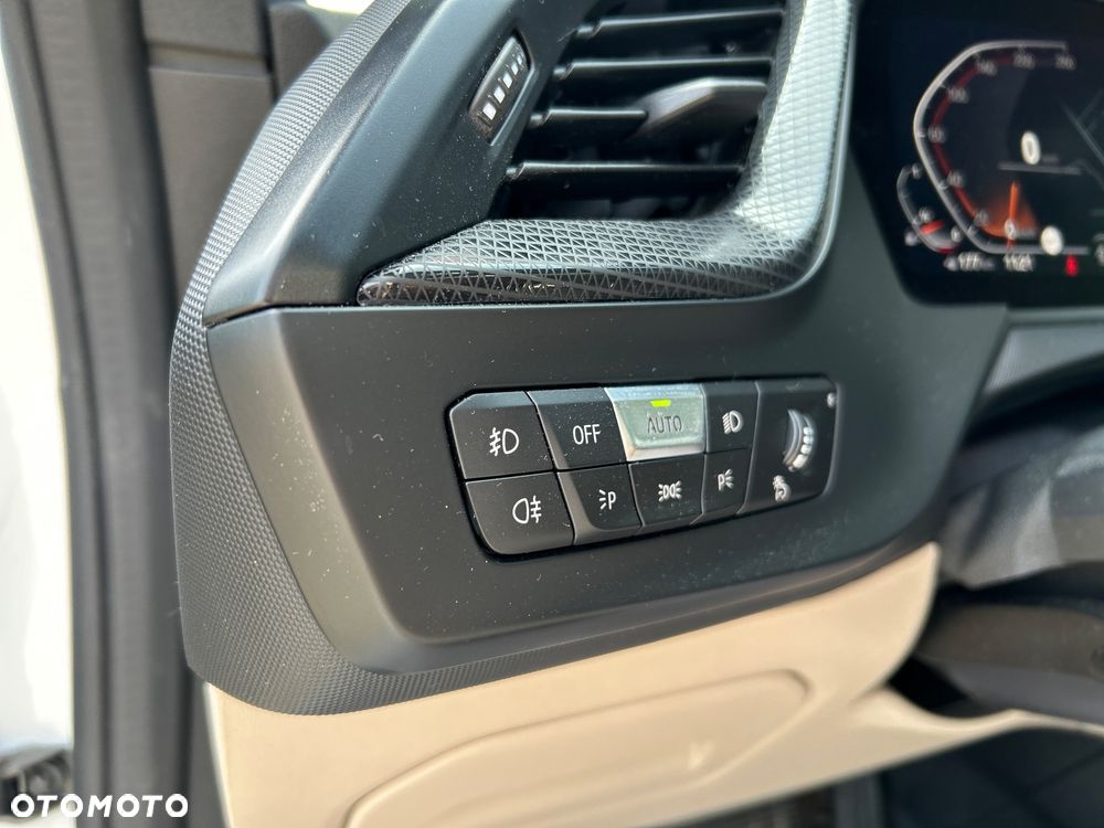BMW Seria 2 - 23