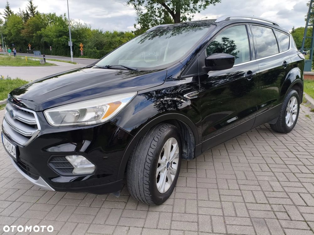 Ford Escape - 10