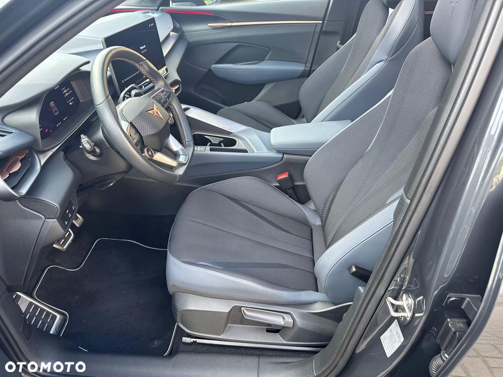 Cupra Terramar 1.5 e-Hybrid DSG VZ - 33