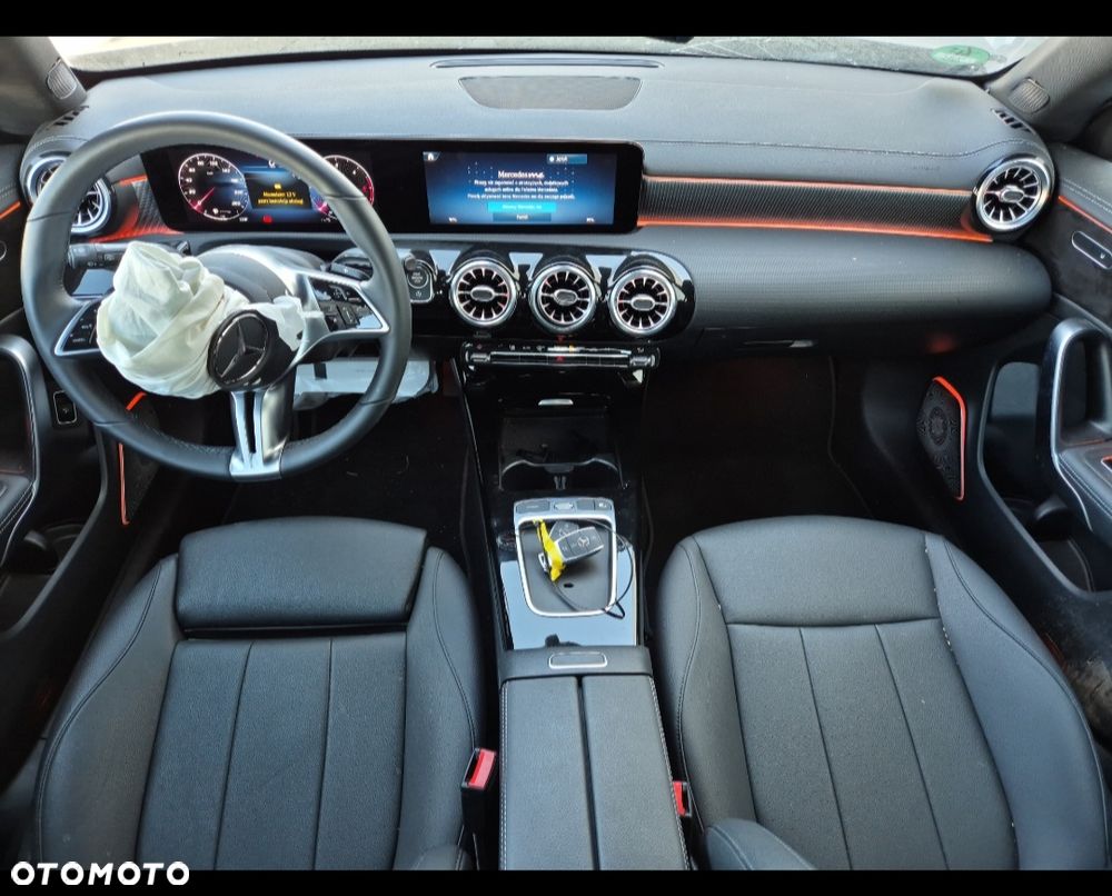 Mercedes-Benz CLA - 6