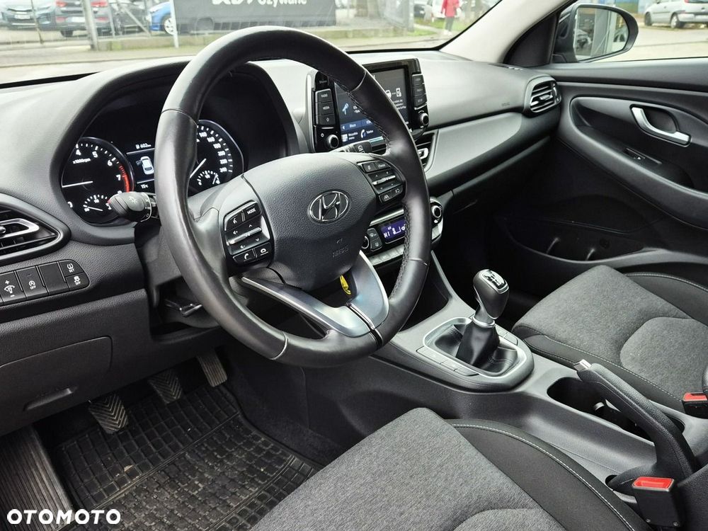 Hyundai i30 1.5 T-GDI 48V Smart - 10