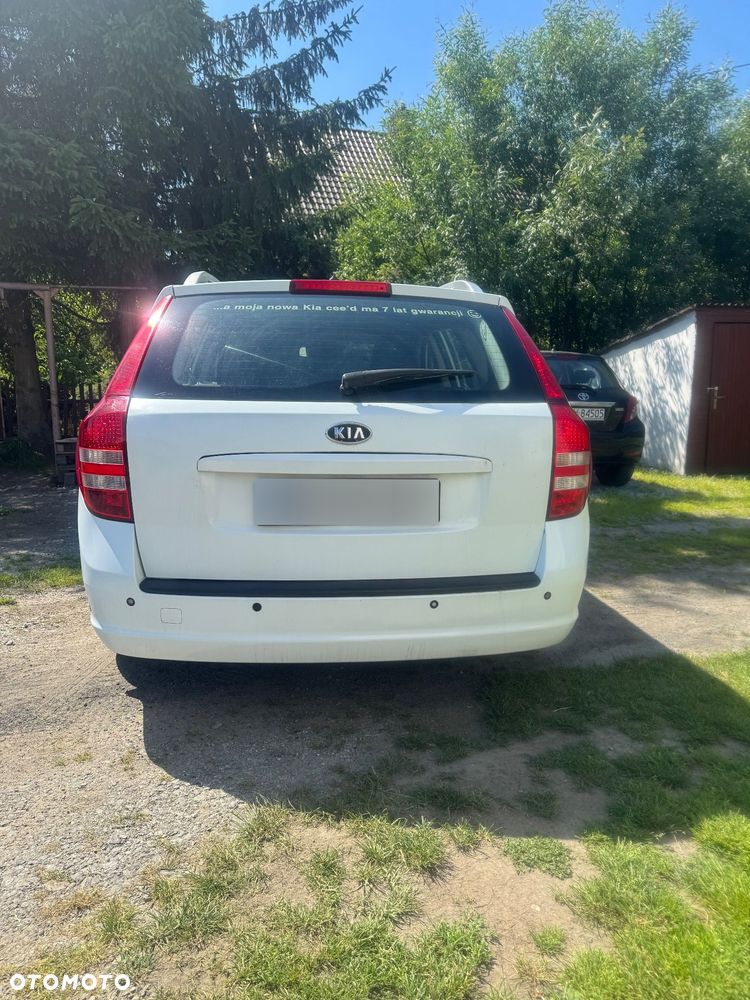 Kia Ceed - 5
