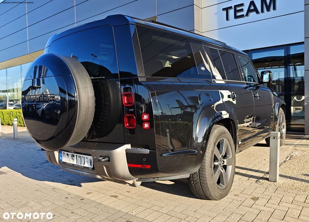 Land Rover Defender - 9