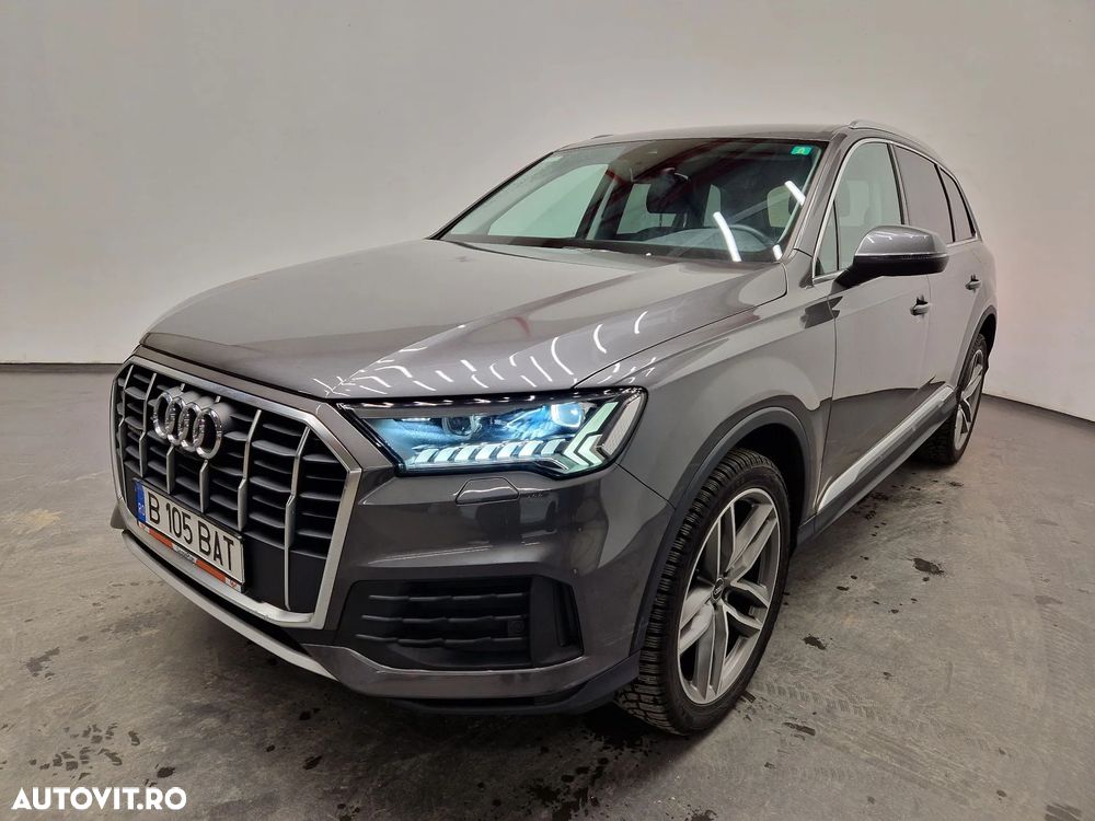 Audi Q7 - 1