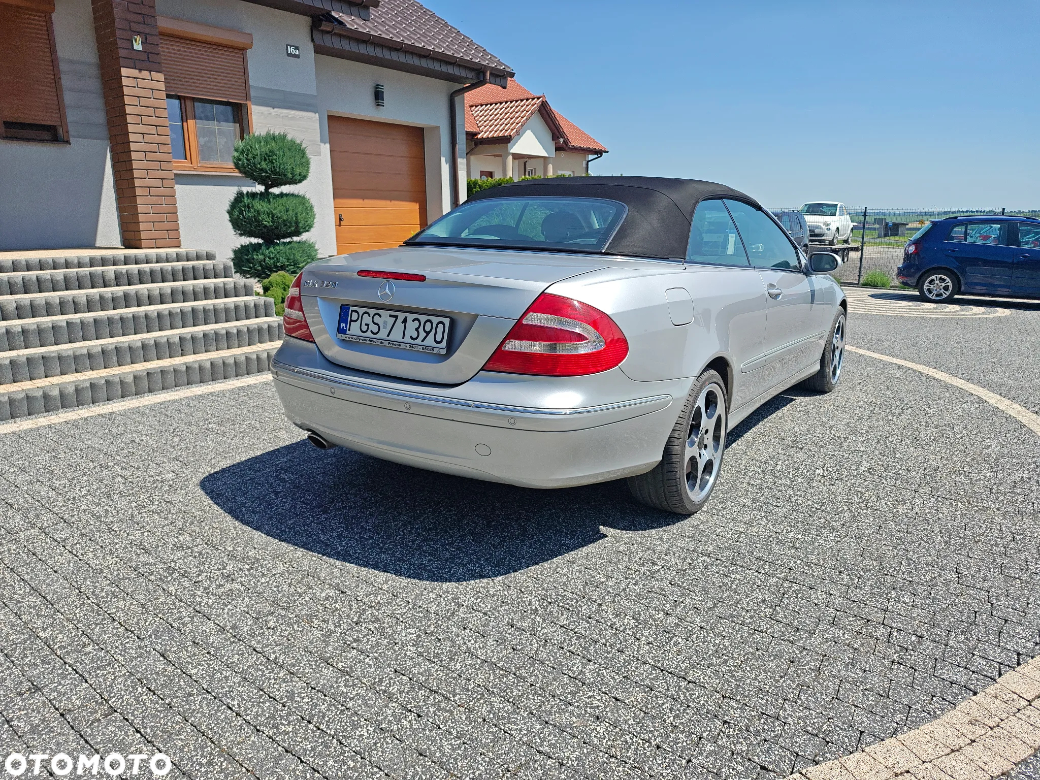 Mercedes-Benz CLK 320 - 15