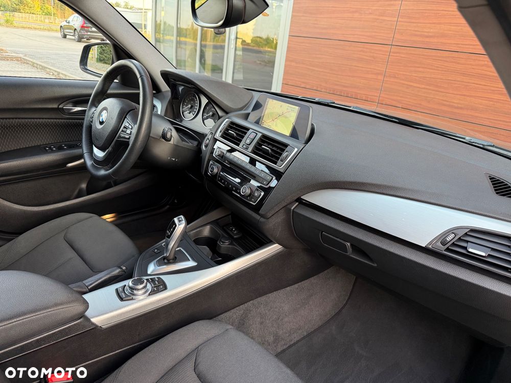 BMW Seria 1 120d Urban Line - 27