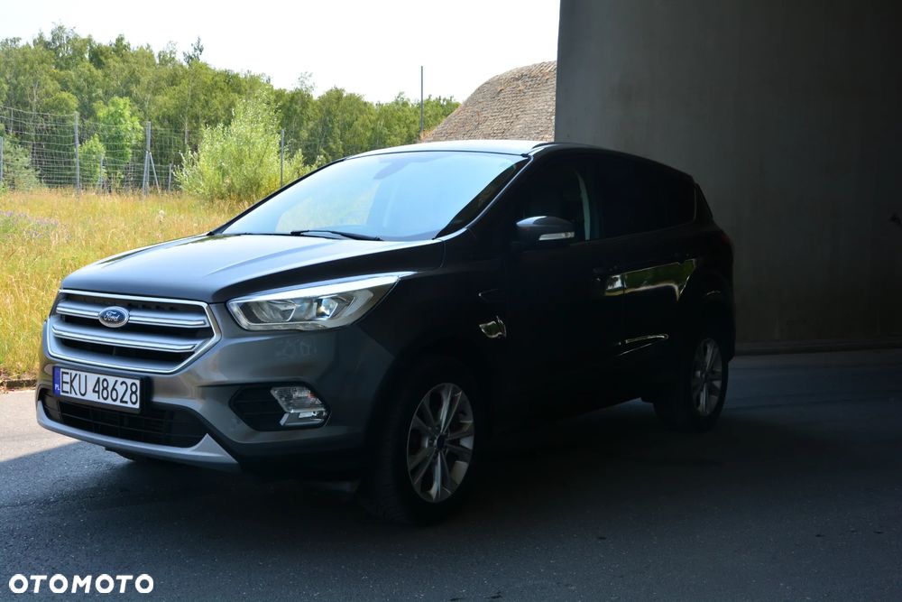 Ford Kuga 2.0 TDCi 2x4 Titanium - 6