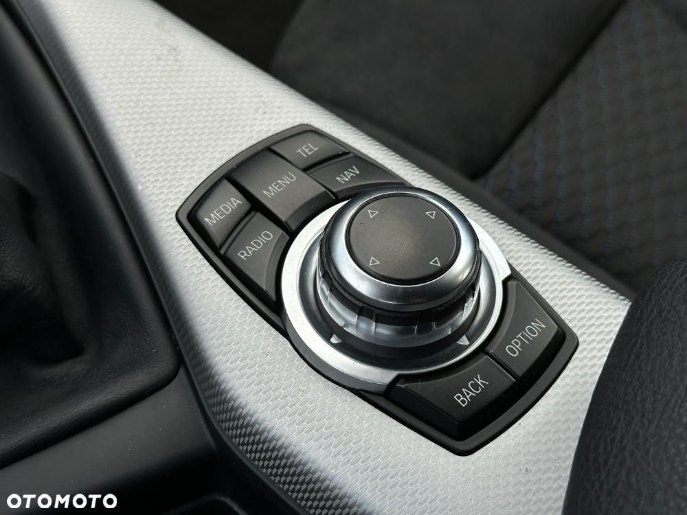 BMW Seria 1 116i Edition M Sport Shadow - 11