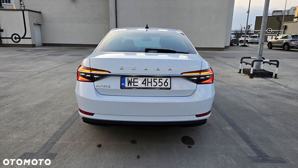 Skoda Superb 2.0 TSI Style DSG - 6