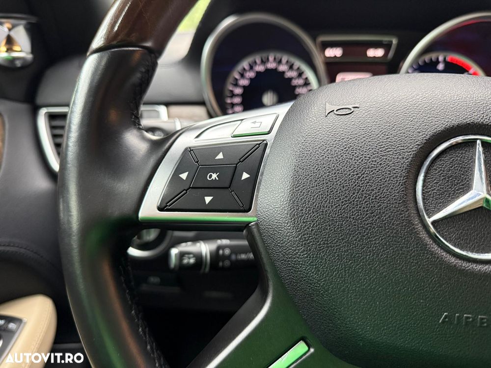 Mercedes-Benz ML 350 BlueTEC 4MATIC 7G-TRONIC - 18