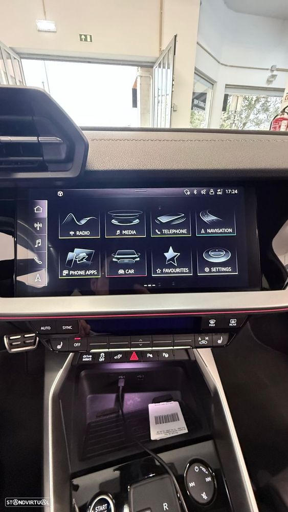 Audi A3 Sportback 45 TFSIe S line - 19