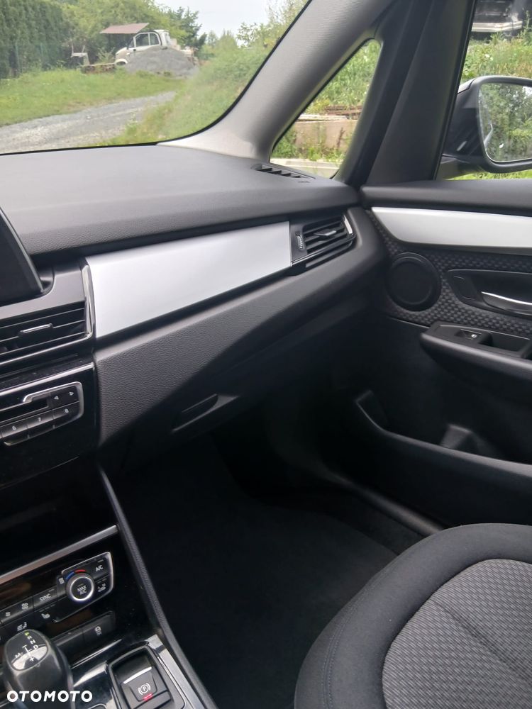 BMW Seria 2 218d Sport-Aut Luxury Line - 8