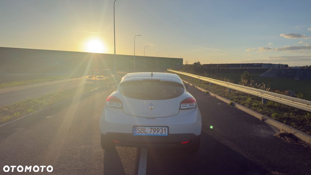 Renault Megane 1.2 16V TCe Energy Bose EU6 - 11