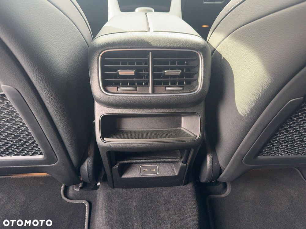 Mercedes-Benz GLE - 20