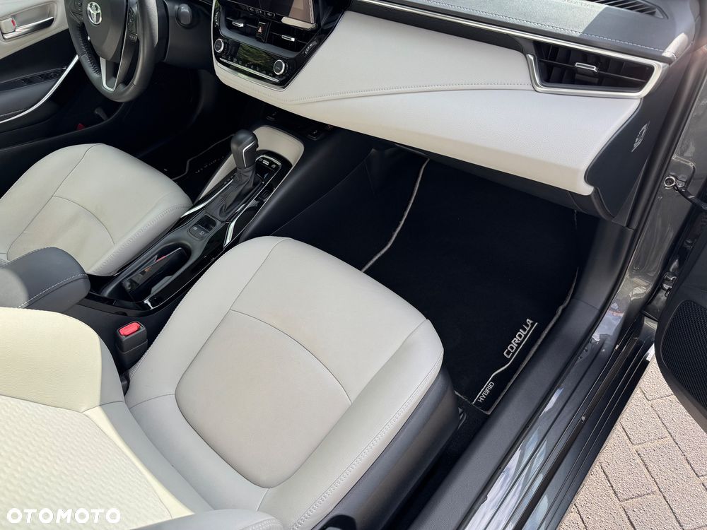 Toyota Corolla - 8
