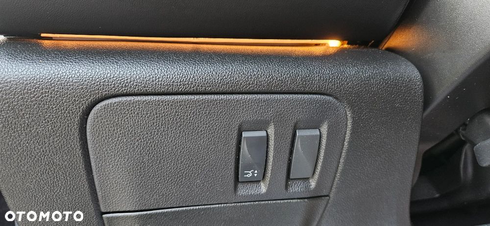 Renault Talisman ENERGY dCi 160 EDC INITIALE PARIS - 25