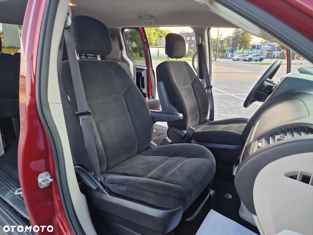 Dodge Grand Caravan 3.6 Express - 27
