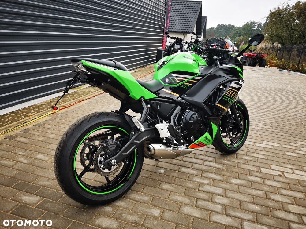 Kawasaki Ninja - 6