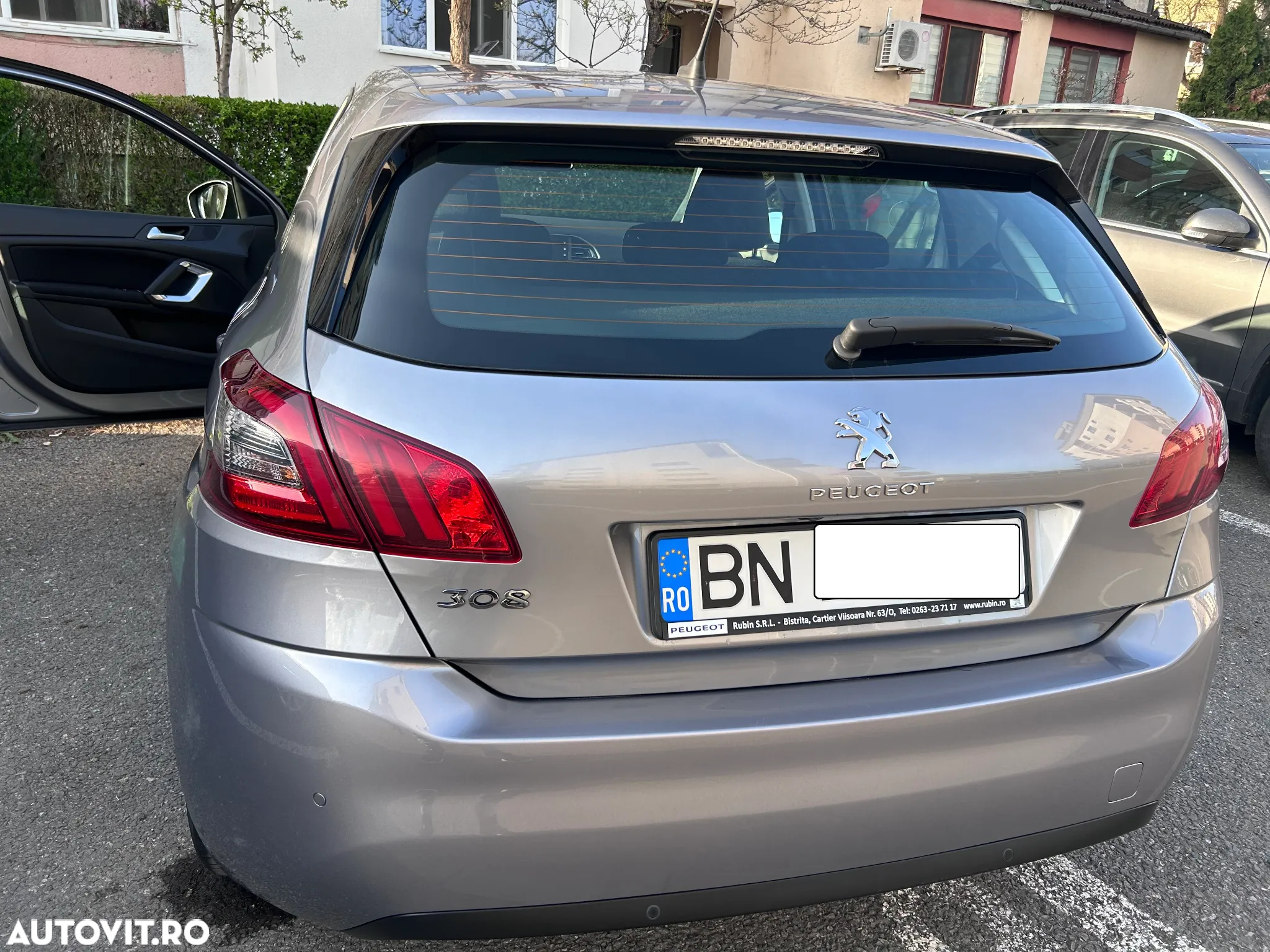 Peugeot 308 1.2 L PureTech Turbo S&S Active Pack - 4