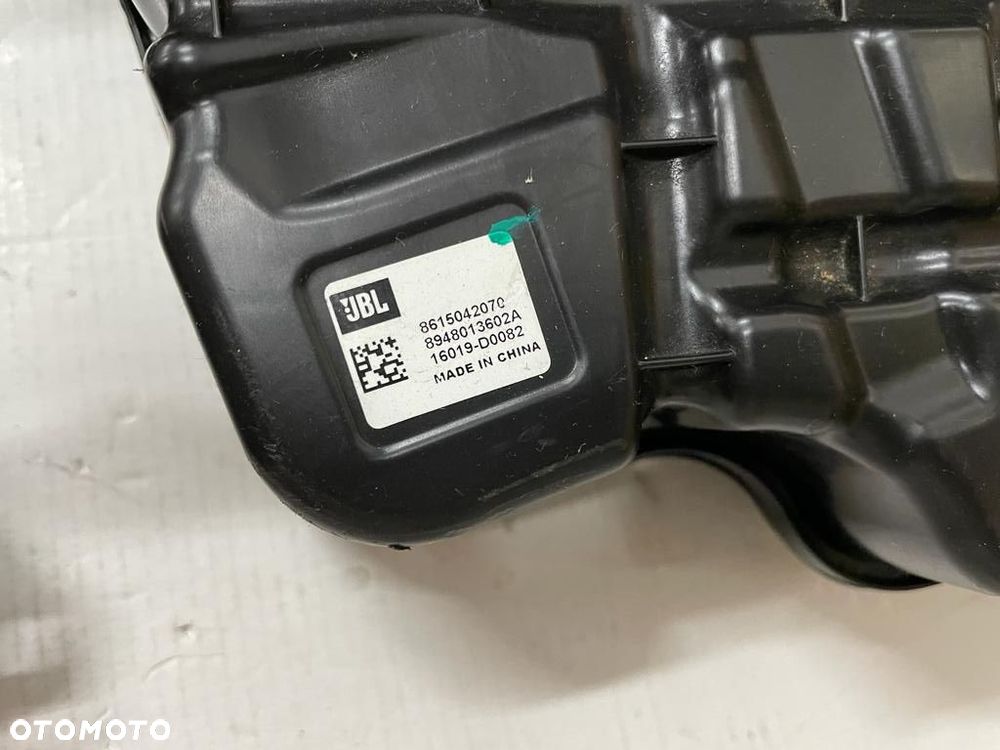 Toyota RAV 4 V 19- subwoofer JBL GŁOŚNIKI - 3