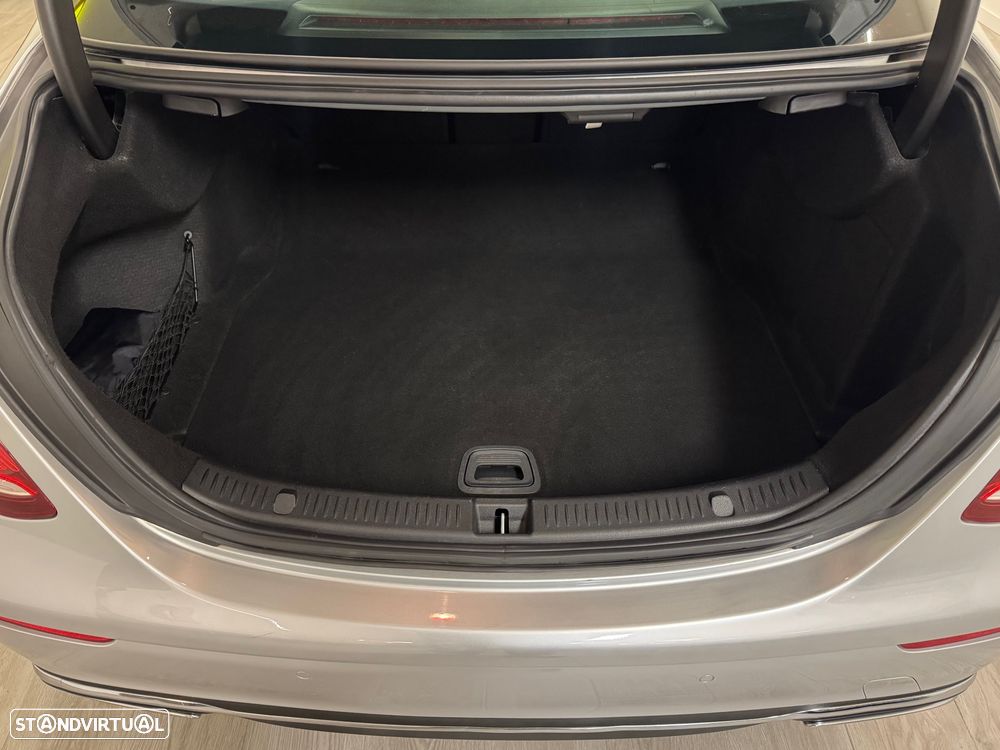 Mercedes-Benz E 220 d Avantgarde+ - 35