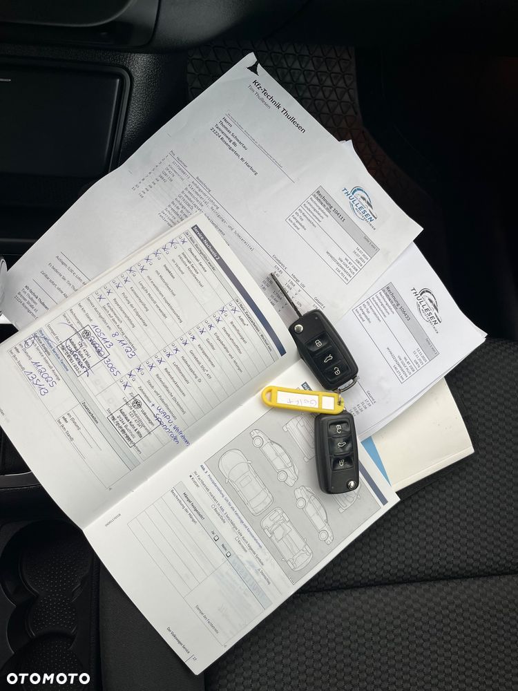 Volkswagen Golf Plus 1.6 TDI DPF BlueMotion Technology DSG Style - 28