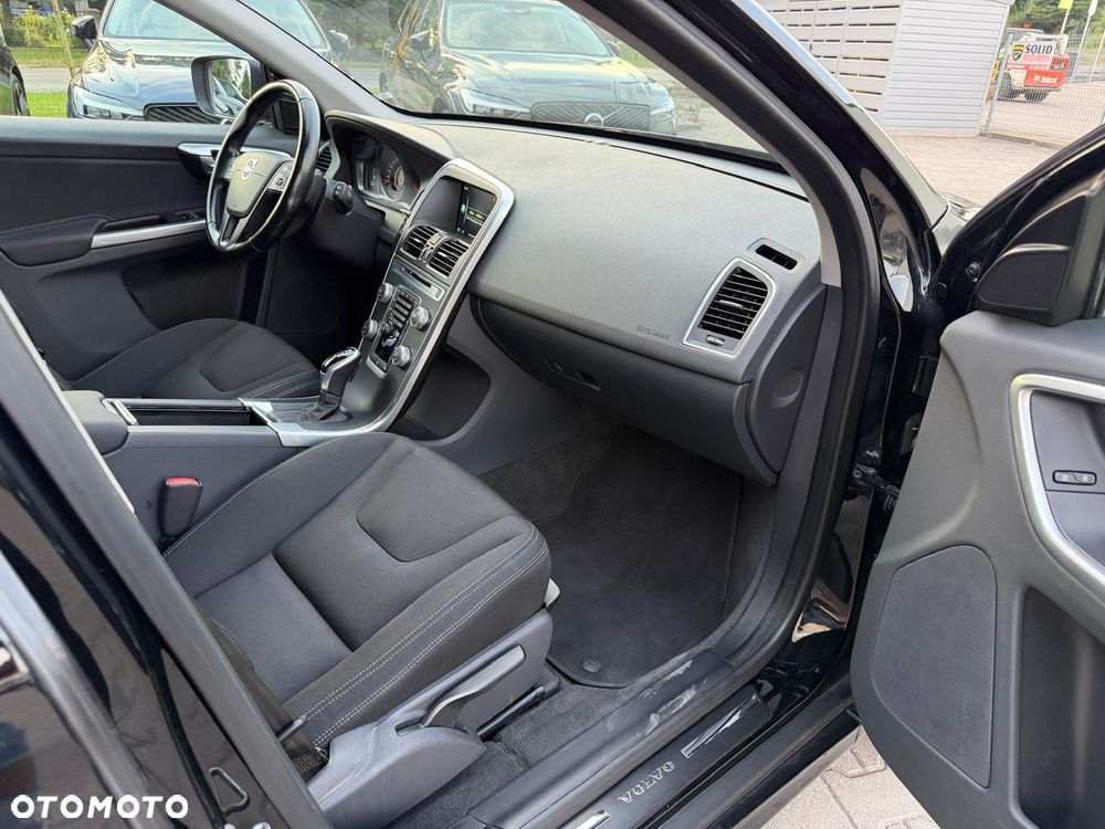 Volvo XC 60 D4 Drive-E Kinetic - 16