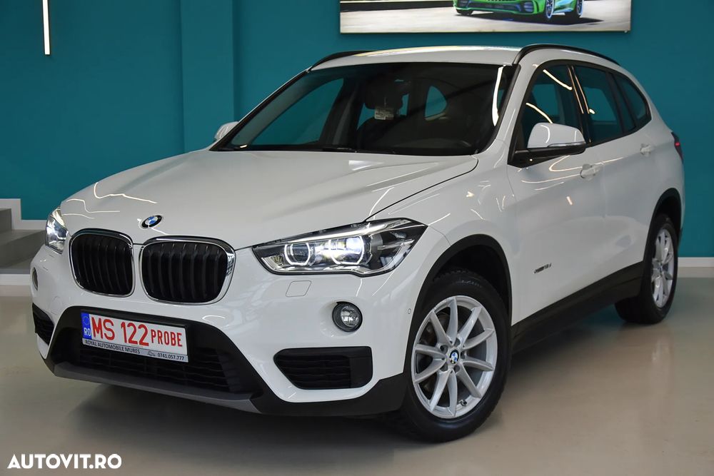 BMW X1 sDrive18d Aut. Sport Line - 2