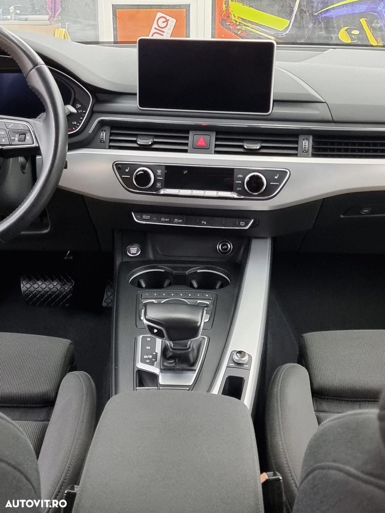 Audi A4 2.0 TDI S tronic Sport - 9