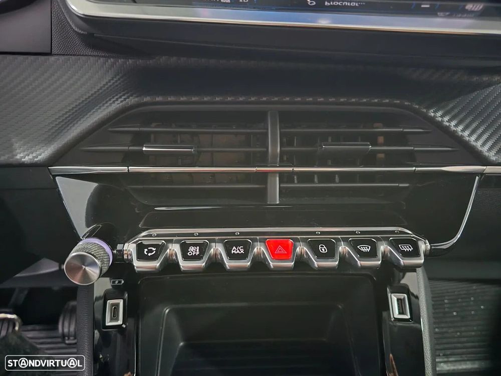 Peugeot 208 1.2 PureTech Active Pack - 9