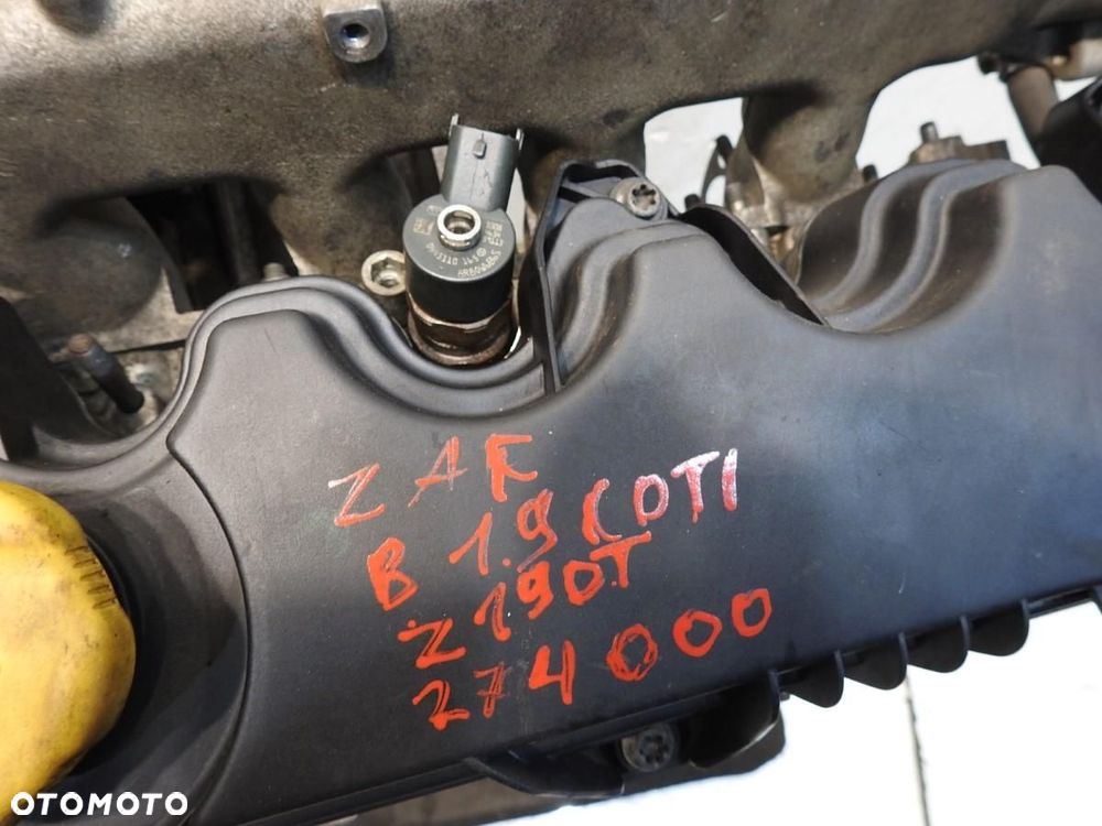 SILNIK OPEL ZAFIRA B 1.9 CDTI Z19DT - 2