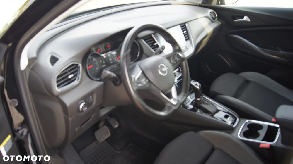 Opel Grandland X 1.6 T Elegance S&S - 33